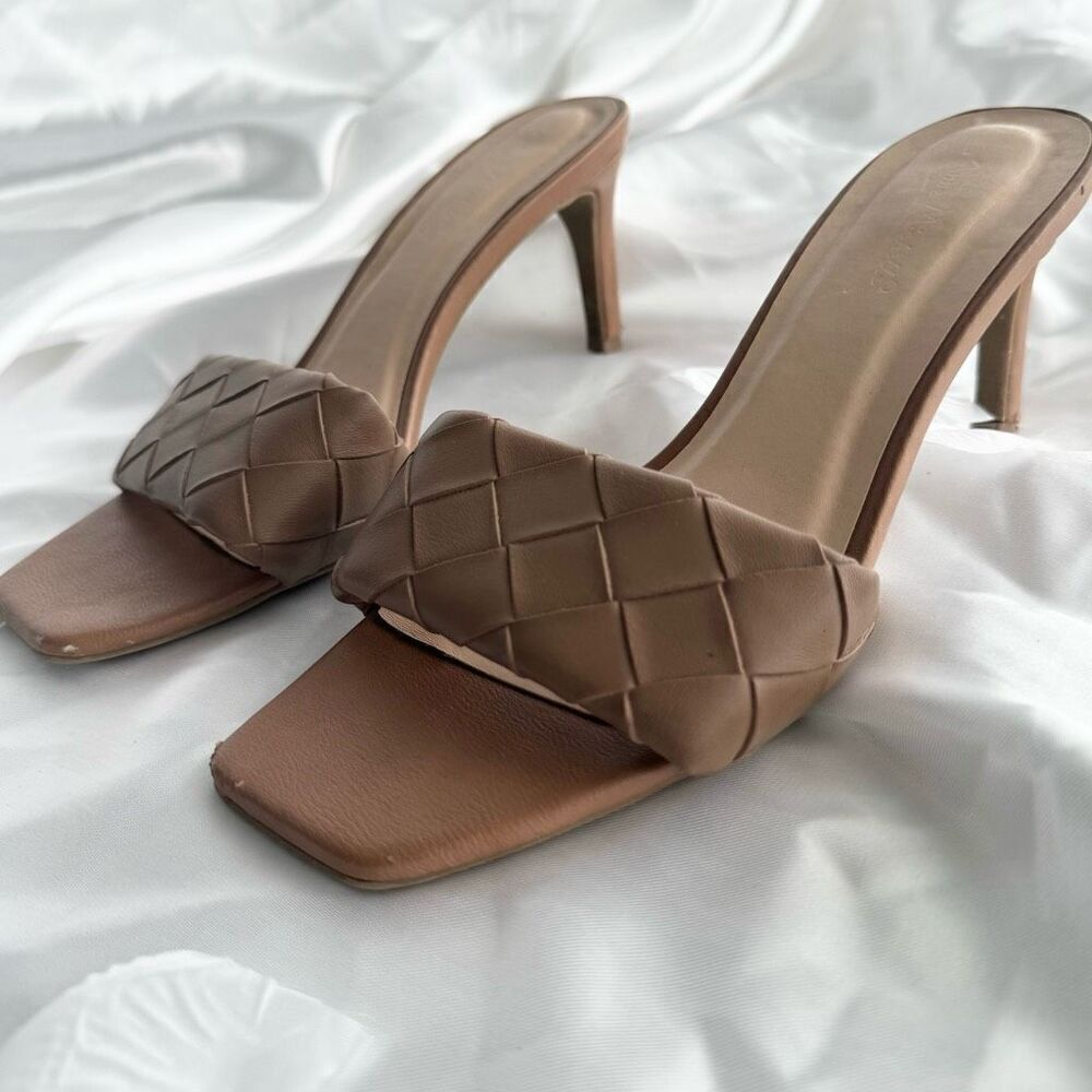 Anne Michelle Brown Open Toe Heel Slip On Sandals Mule Women’s Size 7